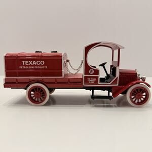Ertl 1919 GMC Tanker Truck Texaco Die Cast Metal Bank #17 in Series 1:28 Scale